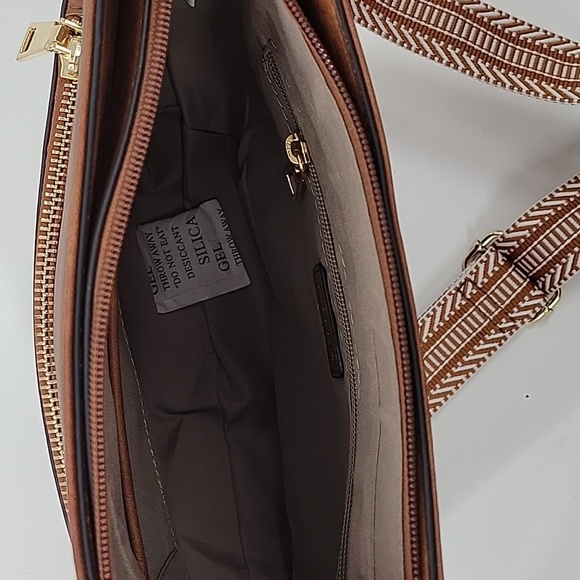 Brown Crossbody Bag NWT - Picture 13 of 16